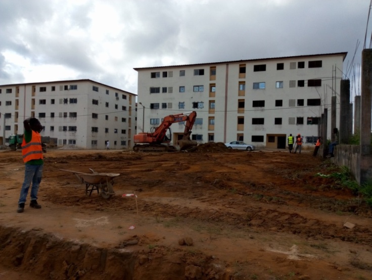 Travaux de bitumage de 17 parkings et VRD - Cité ADO Yopougon
