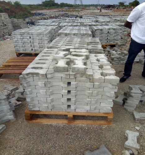 Fabrication et pose de pavés pour la ville de Ferkessédougou #4